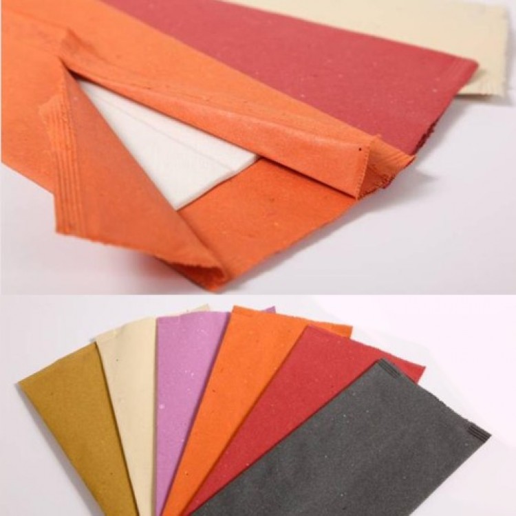 BUSTE MONO PORTAPOSATE CON TOVAGLIOLO PZ.400 CARTA PAGLIA COLOR Buste mono portaposate con tovagliolo pz.400 carta paglia color